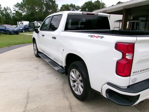 Used 2021 Chevrolet Silverado 1500 Custom w/ Custom Max Trailering Package image 8