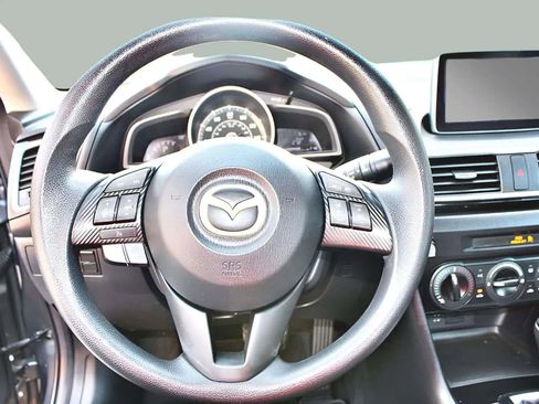 Used 2016 MAZDA MAZDA3 i Sport image 11