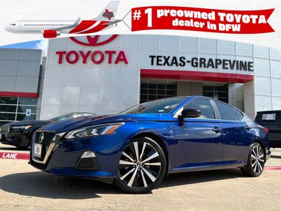 Used 2021 Nissan Altima 2.5 SR w/ SR Premium Package