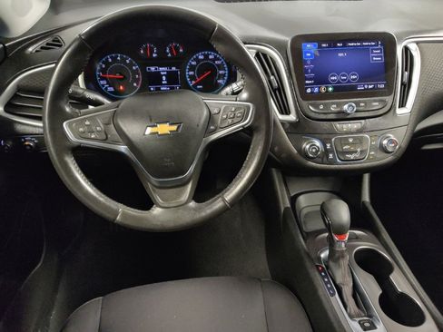 Used 2022 Chevrolet Malibu RS FWD image 22