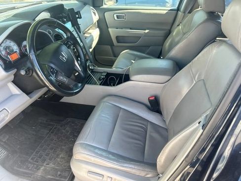 Used 2011 Honda Pilot Touring image 7