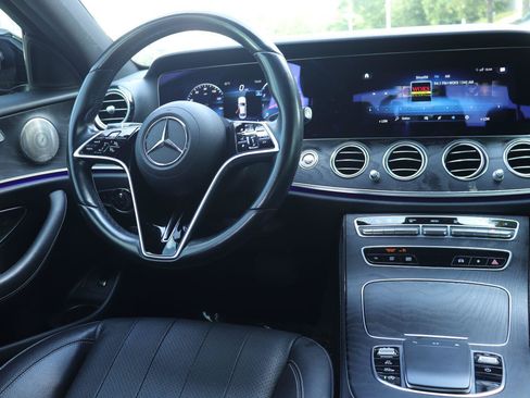 Used 2022 Mercedes-Benz E 450 4MATIC Sedan image 24