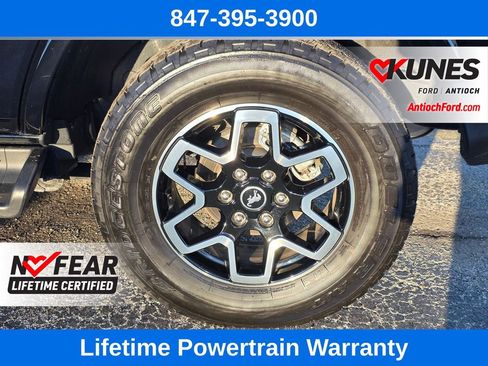 Used 2025 Ford Bronco Outer Banks image 12