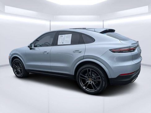 Certified 2021 Porsche Cayenne Coupe AWD/4WD image 5