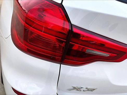 Used 2019 BMW X3 sDrive30i w/ Driving Assistance Package image 28