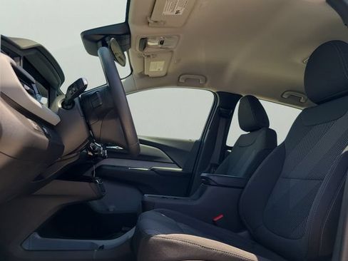 New 2027 Chevrolet Bolt LT FWD image 21