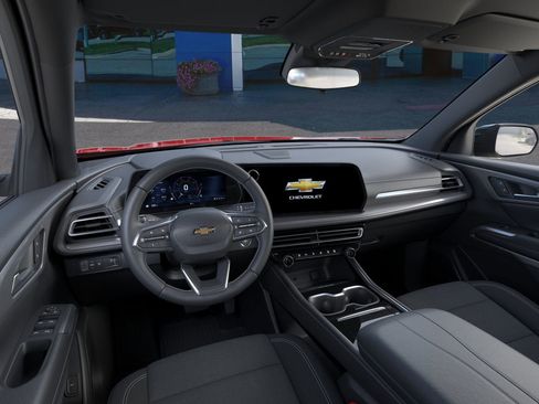 New 2026 Chevrolet Traverse LT w/ Sun and Wheel Package FWD image 43