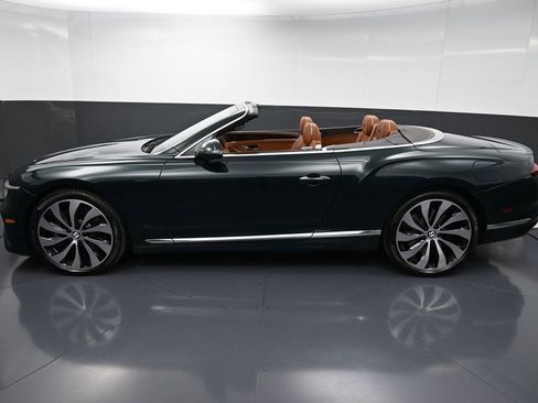 New 2026 Bentley Continental GTC image 36
