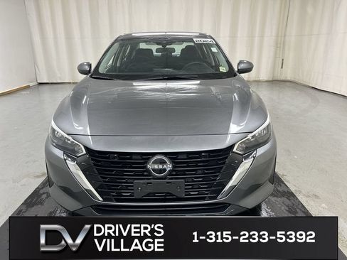 Used 2024 Nissan Sentra S FWD image 3
