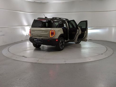 New 2025 Ford Bronco Sport Outer Banks image 9