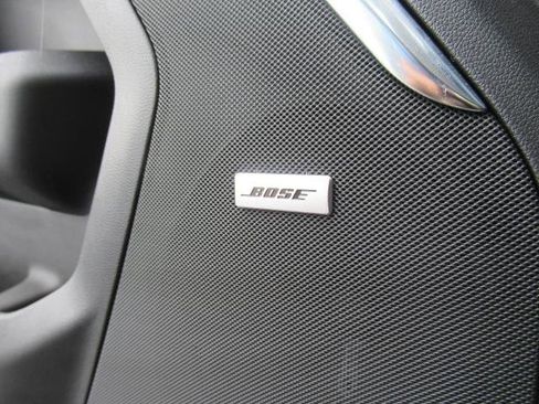 New 2025 Chevrolet Suburban High Country image 30