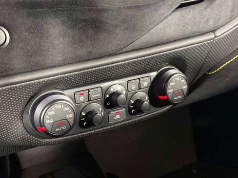 Used 2020 Ferrari 488 Pista Coupe RWD image 41
