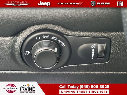 Certified 2024 Dodge Durango GT image 23