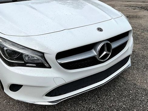 Used 2018 Mercedes-Benz CLA 250 image 34