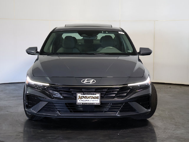 Used 2025 Hyundai Elantra SEL FWD image 9