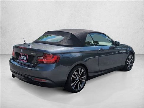 Used 2017 BMW 230i Convertible RWD image 5