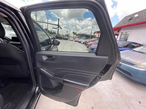 Used 2025 Ford Escape Active FWD image 16