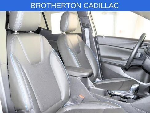Used 2025 Buick Encore GX Sport Touring w/ Advanced Technology Package AWD/4WD image 22