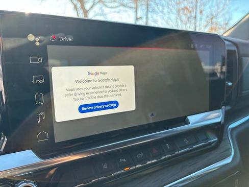 Used 2024 GMC Sierra 2500 SLT w/ SLT Premium Package image 22