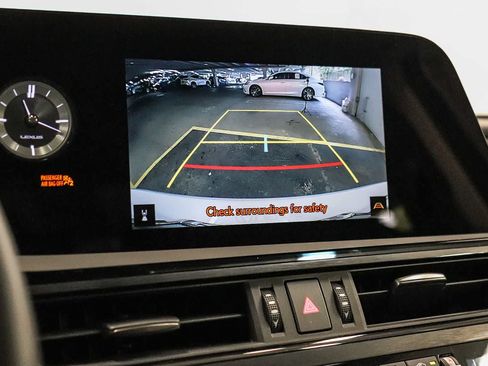 Certified 2025 Lexus ES 350 w/ Accessory Package (Z2) FWD image 24
