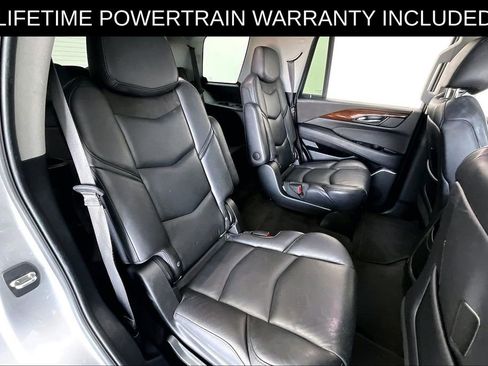 Used 2020 Cadillac Escalade Luxury AWD/4WD image 37