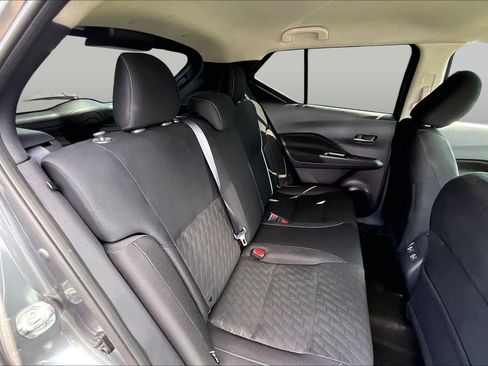 Certified 2024 Nissan Kicks SV w/ Interior Electronics Package FWD image 20