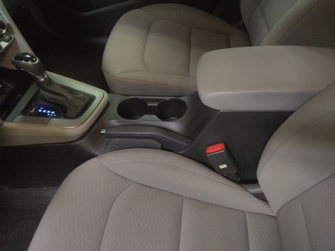 Used 2020 Hyundai Elantra SEL FWD image 26