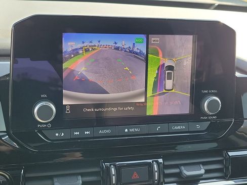 Used 2025 Nissan Pathfinder Rock Creek image 11