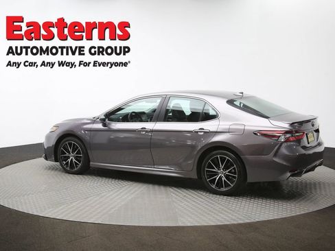 Used 2024 Toyota Camry SE image 61