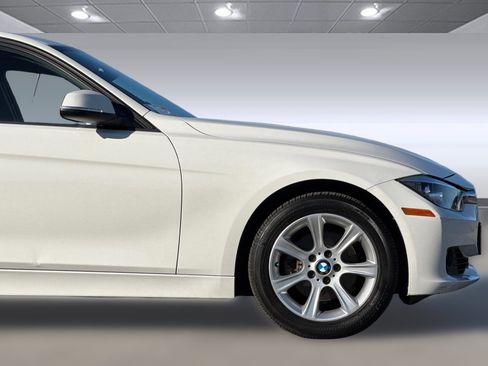 Used 2013 BMW 328i xDrive Sedan image 30