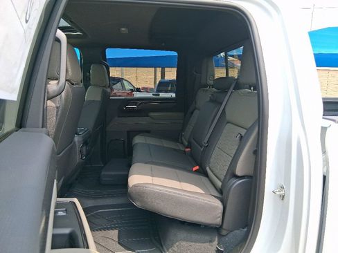 New 2026 Chevrolet Silverado 2500 ZR2 w/ LPO, Dark Essentials Package AWD/4WD image 21