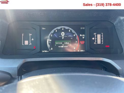Used 2024 Toyota Tacoma SR5 AWD/4WD image 13