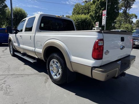 Used 2013 Ford F250 King Ranch w/ King Ranch w/Chrome Pkg image 2
