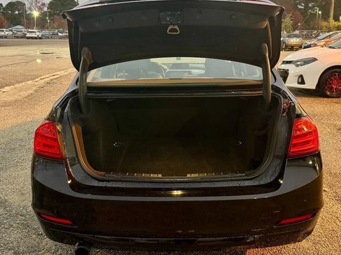 Used 2015 BMW 320i xDrive Sedan image 8