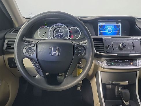Used 2014 Honda Accord LX image 23