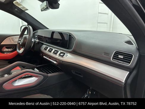 Used 2024 Mercedes-Benz GLE 53 AMG 4MATIC Coupe image 25