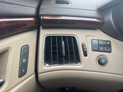 Used 2011 Cadillac CTS Luxury image 25