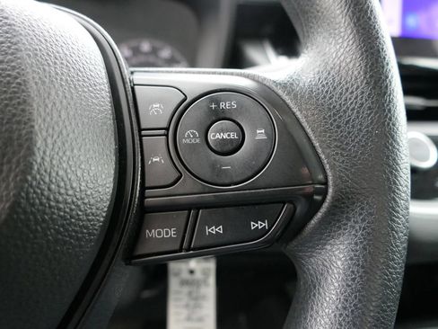 Used 2024 Toyota Corolla LE FWD image 16