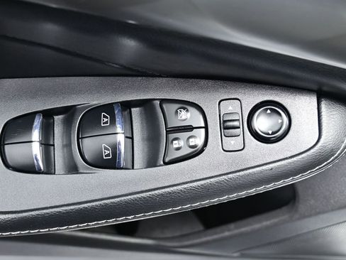 Used 2023 Nissan Maxima SV w/ Floor Mat Group image 12