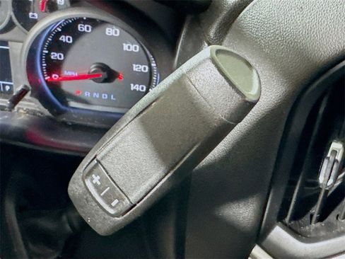 Used 2019 Chevrolet Silverado 1500 Custom w/ Custom Value Package image 14