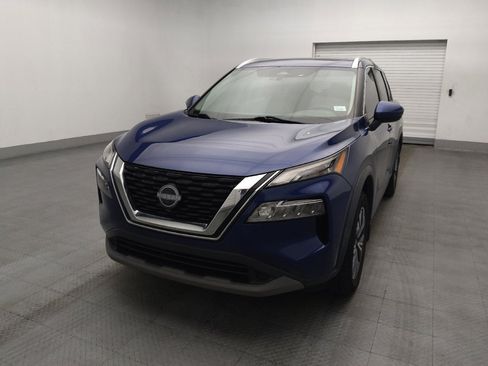 Used 2022 Nissan Rogue SV w/ SV Premium Package FWD image 15