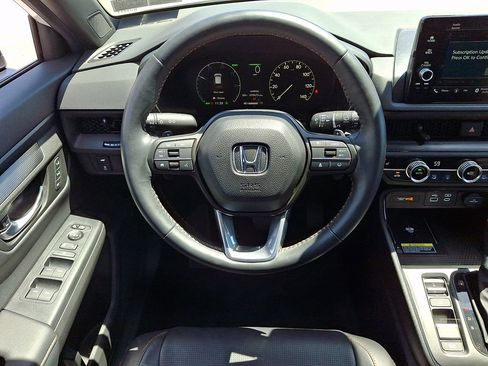 Used 2025 Honda CR-V Sport-L image 2