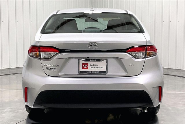 Certified 2026 Toyota Corolla LE FWD image 4