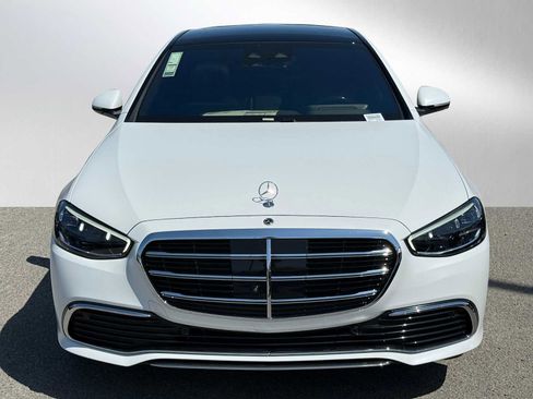 Used 2024 Mercedes-Benz S 500 4MATIC image 8