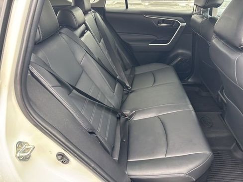 Certified 2021 Toyota RAV4 XLE Premium image 16