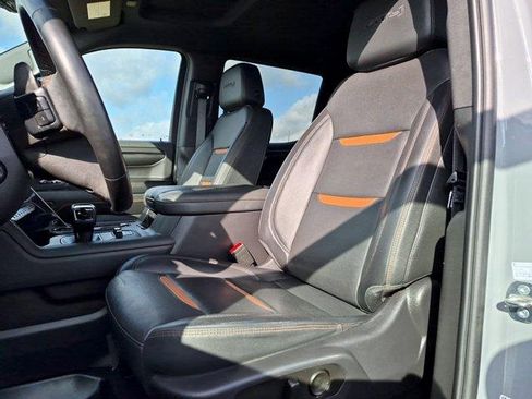 Certified 2024 GMC Sierra 1500 AT4 w/ Technology Package AWD/4WD image 19