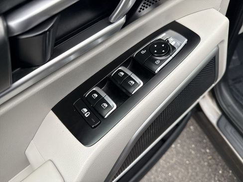 Used 2020 Kia Telluride S image 12