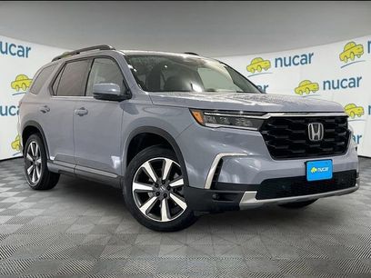 Used 2024 Honda Pilot Touring
