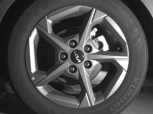 Used 2025 Kia K4 LXS image 14