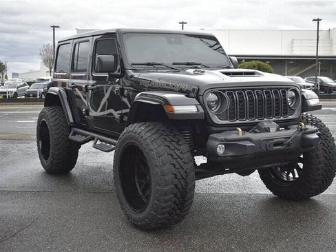 Used 2024 Jeep Wrangler Unlimited Rubicon 392 AWD/4WD image 7